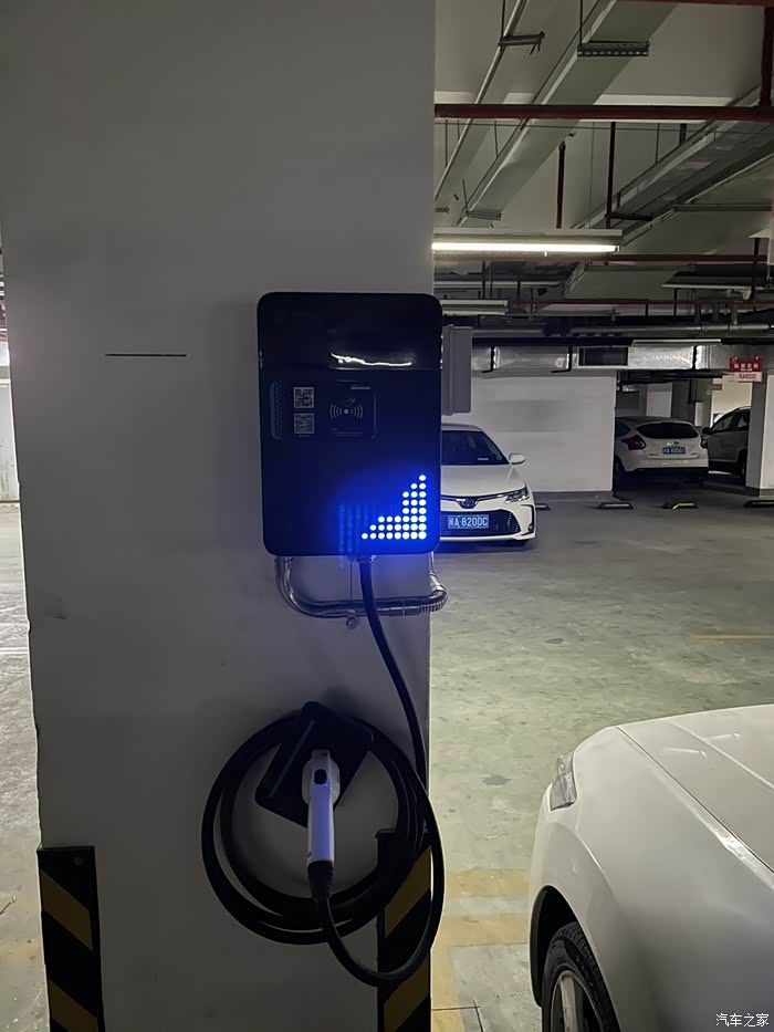 有车主家里装星星充电的充电桩的吗