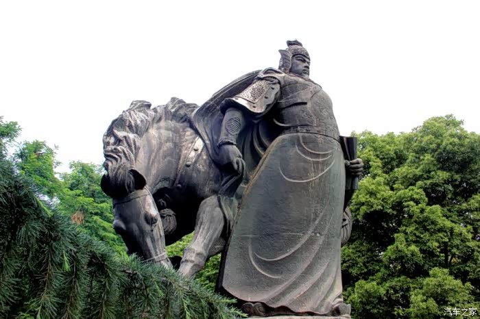 岳飞像,气壮山河