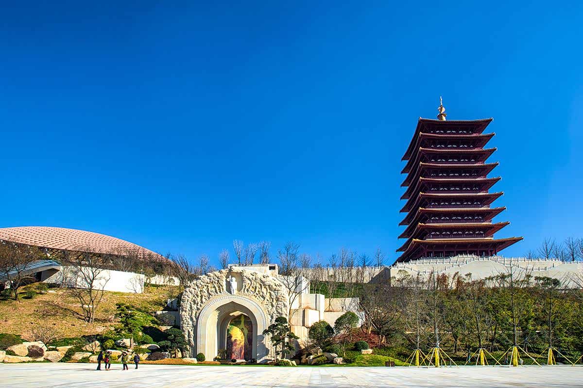 每个人心中,流水江南,烟笼人家.