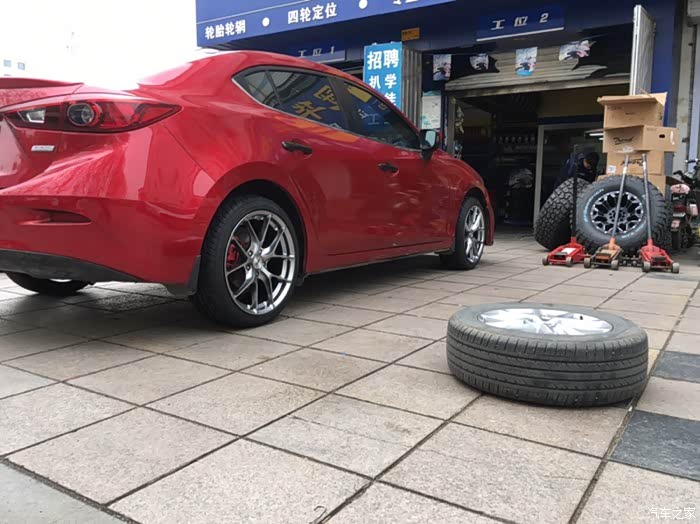 出16年昂克赛拉轮毂