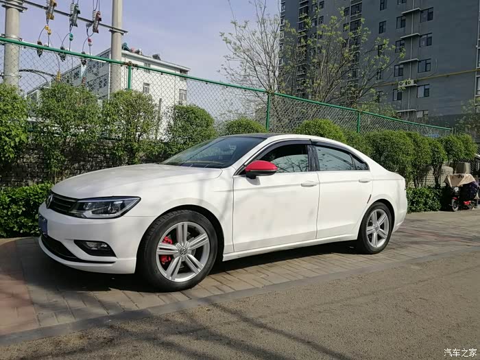 红耳朵凌渡 我的宽体轿跑魅力全开