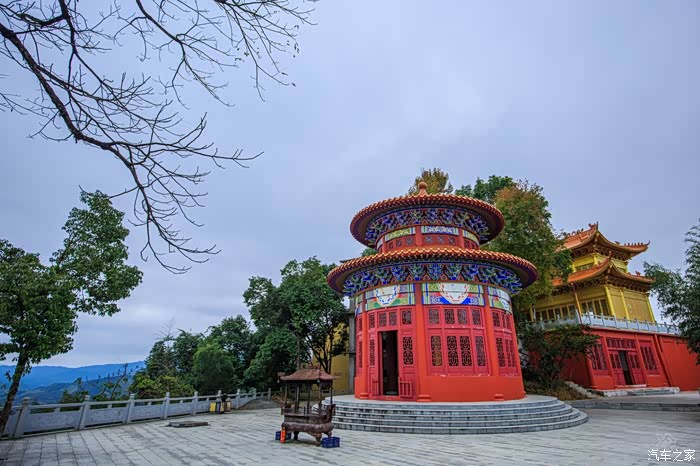 多彩六月客家的长寿谷