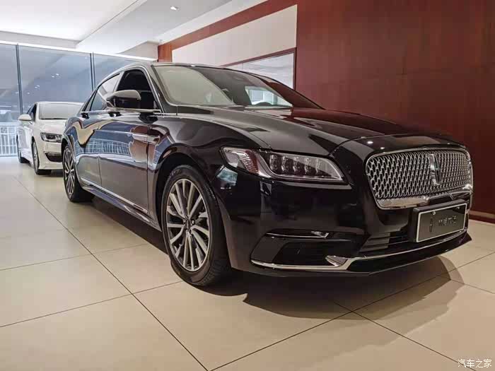 林肯大陆这样的美系豪华轿车是心动的感觉
