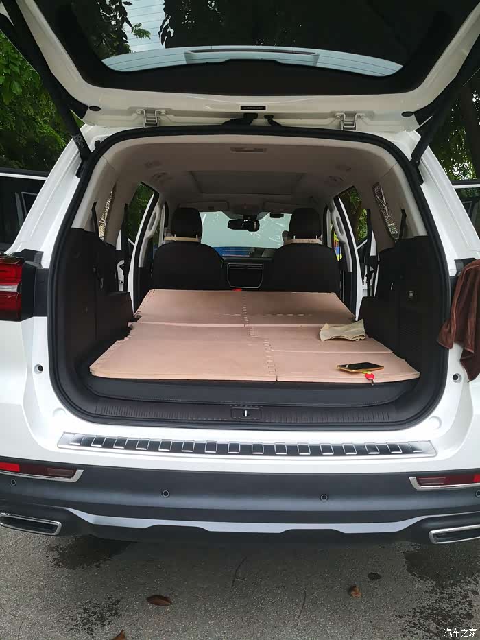 买了rx8,做了床车,如图一直在找组织,终于找到了