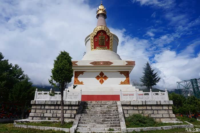 跟着老婆全国游六03,三进藏,上跑马山过十八盘,情迷新都桥