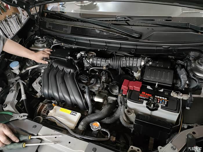 小骊换变速箱油