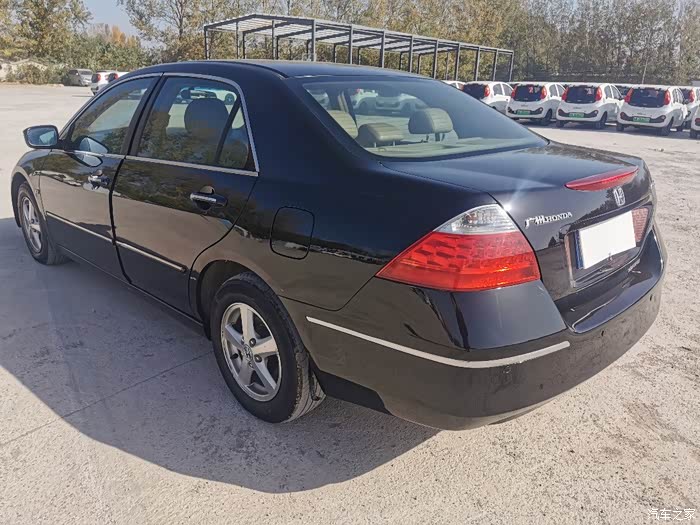 7.5代雅阁欣赏欣赏吧