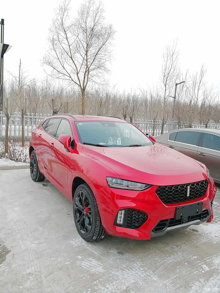 国产汽车人红蜻蜓霸气登场致敬我即将逝去的青春