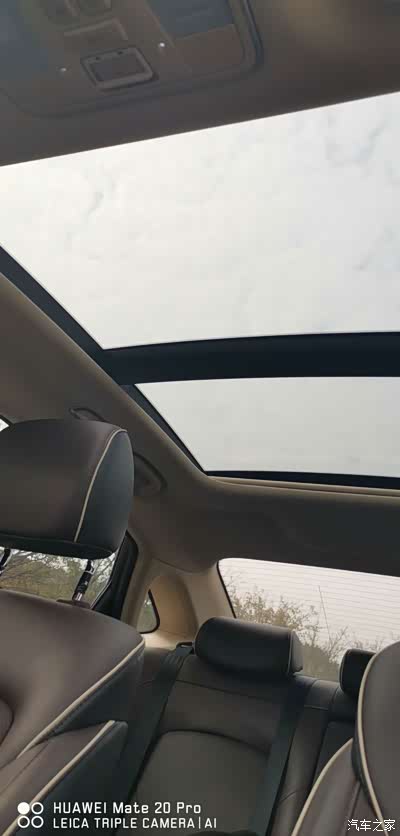 全景天窗,与大自然浑然一体