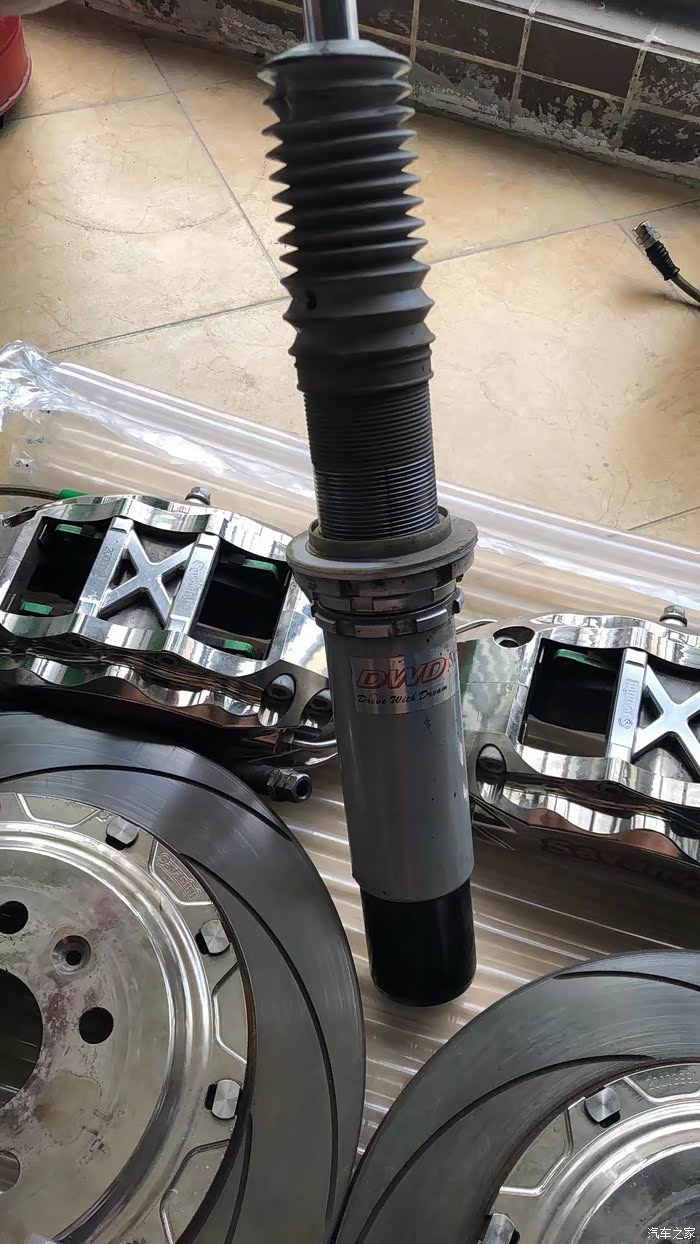 大众cc拆下dwd绞牙避震一套软硬可调不漏油不弯曲