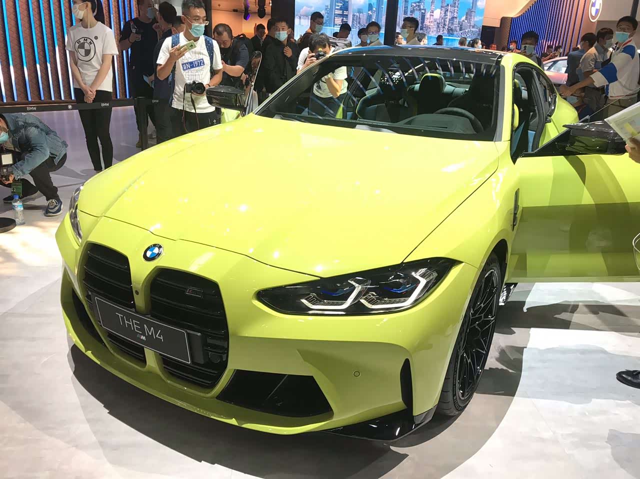 全新宝马m4大鼻孔设计更加硬核