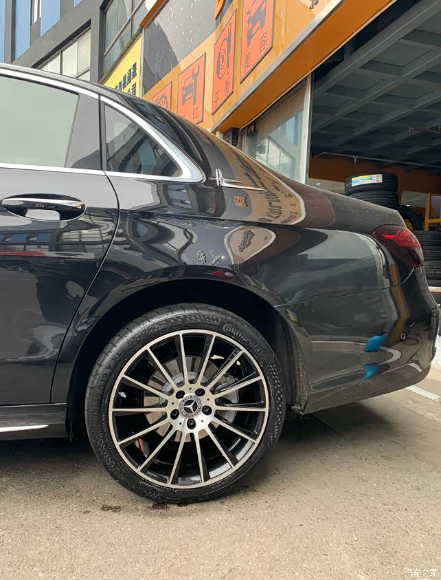 出19寸多幅锻造轮毂