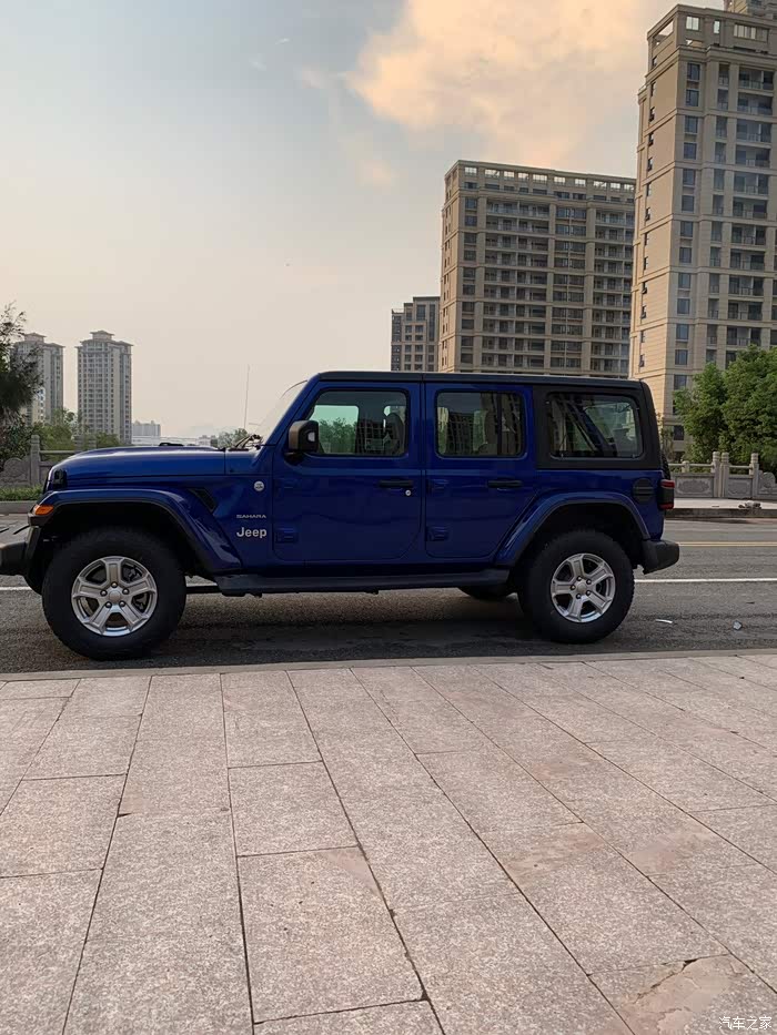 【图】提车,极光蓝,漫长等待_牧马人论坛_汽车之家论坛