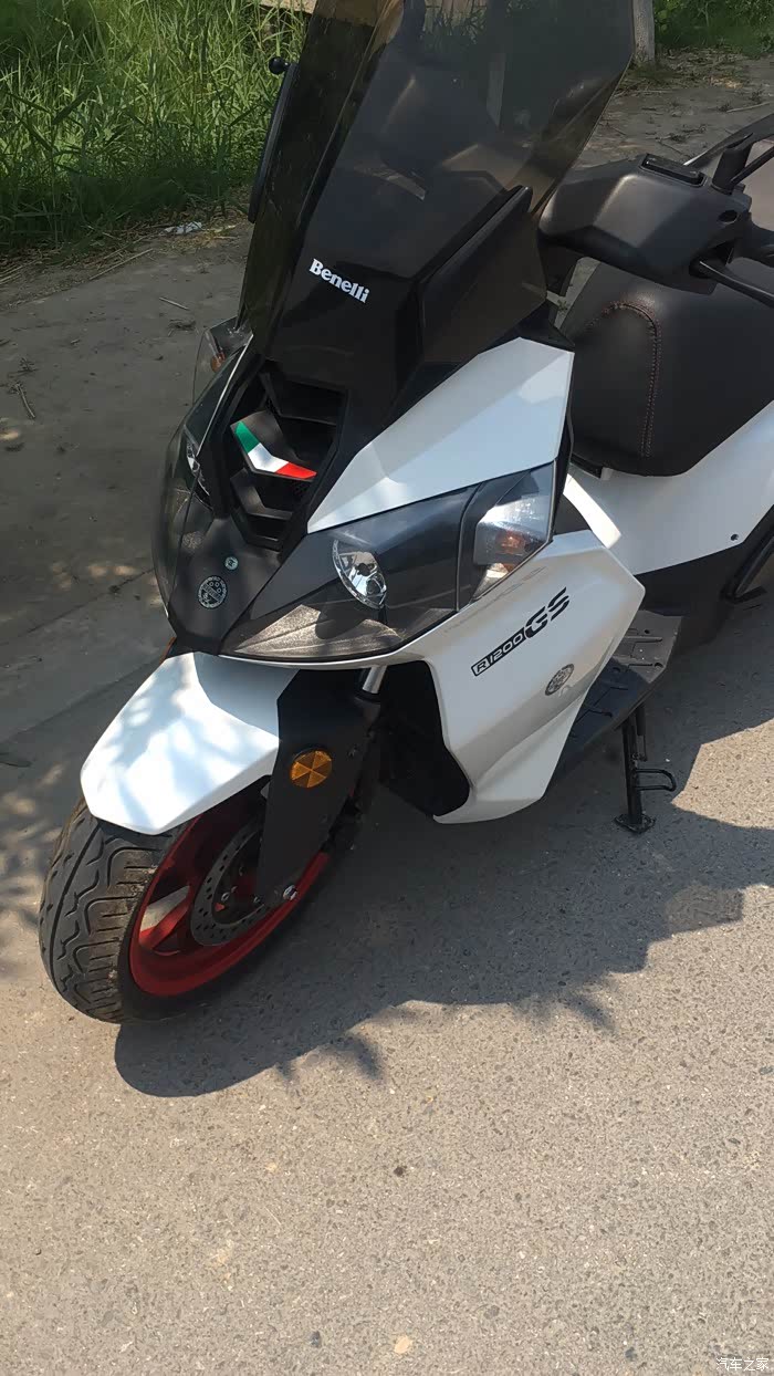 卖车卖车拉贝纳利利刃150