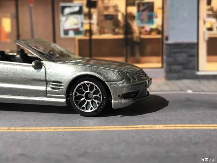 奔驰sl55amg火柴盒