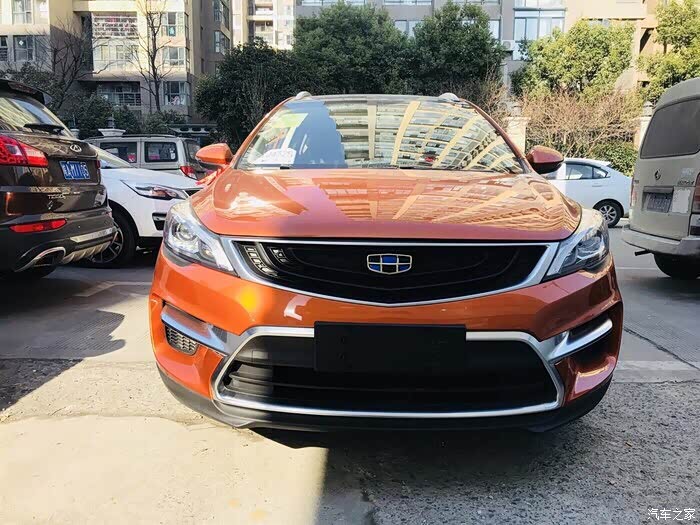 刚提回来的时候拍的～我的爱车