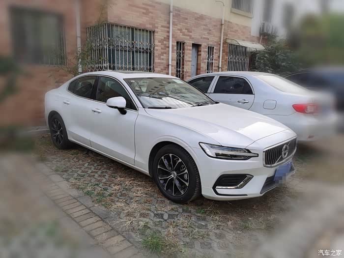 【图】就这样锁定心仪的你:2021款s60_沃尔沃s60论坛_汽车之家论坛