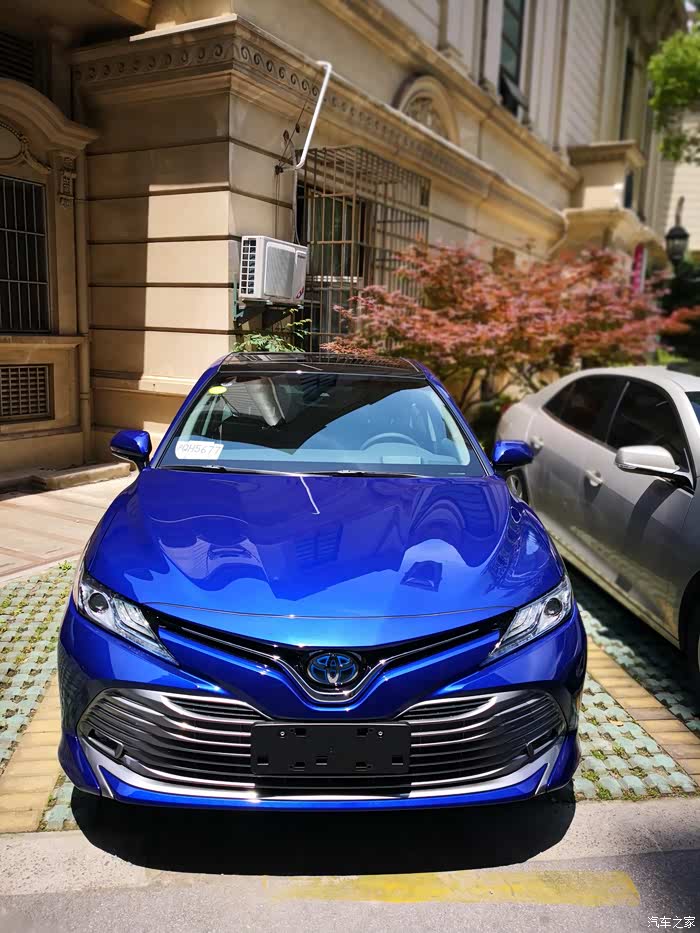 上海hg海钻蓝提车作业