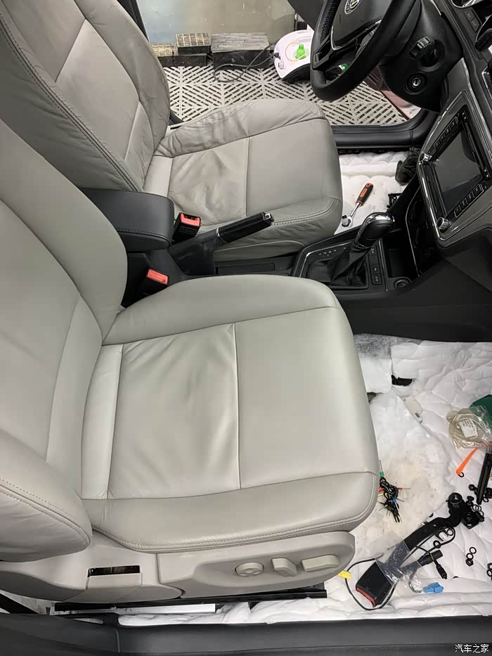 朗逸改奥迪a6电动座椅带支架