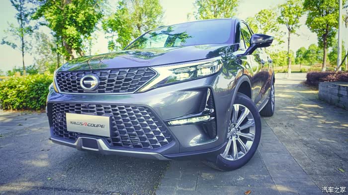 杰轻试驾广汽传祺gs4coupe