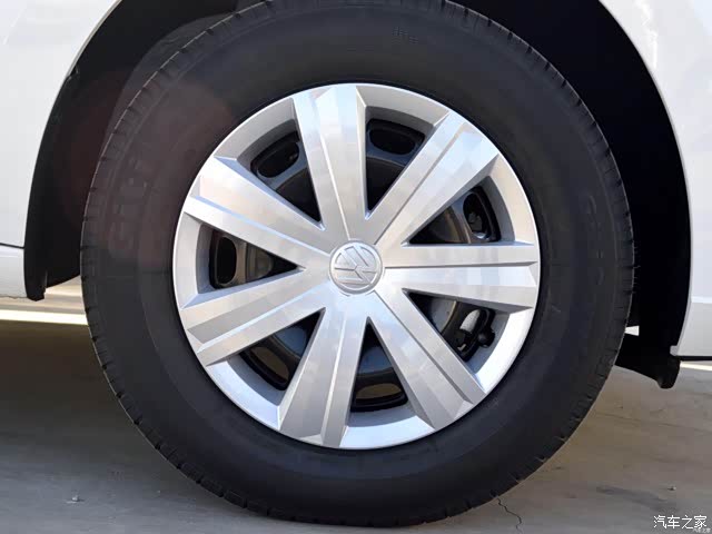 出售捷达14寸原车轮胎