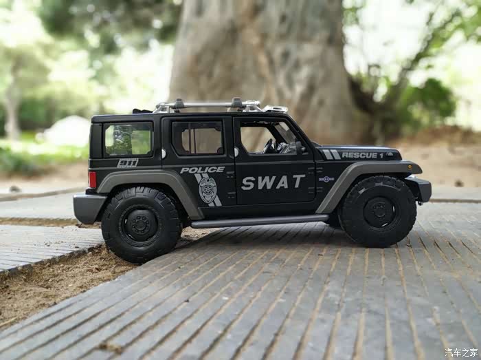 【健哥】粗狂硬派,吉普牧马人swat警车版