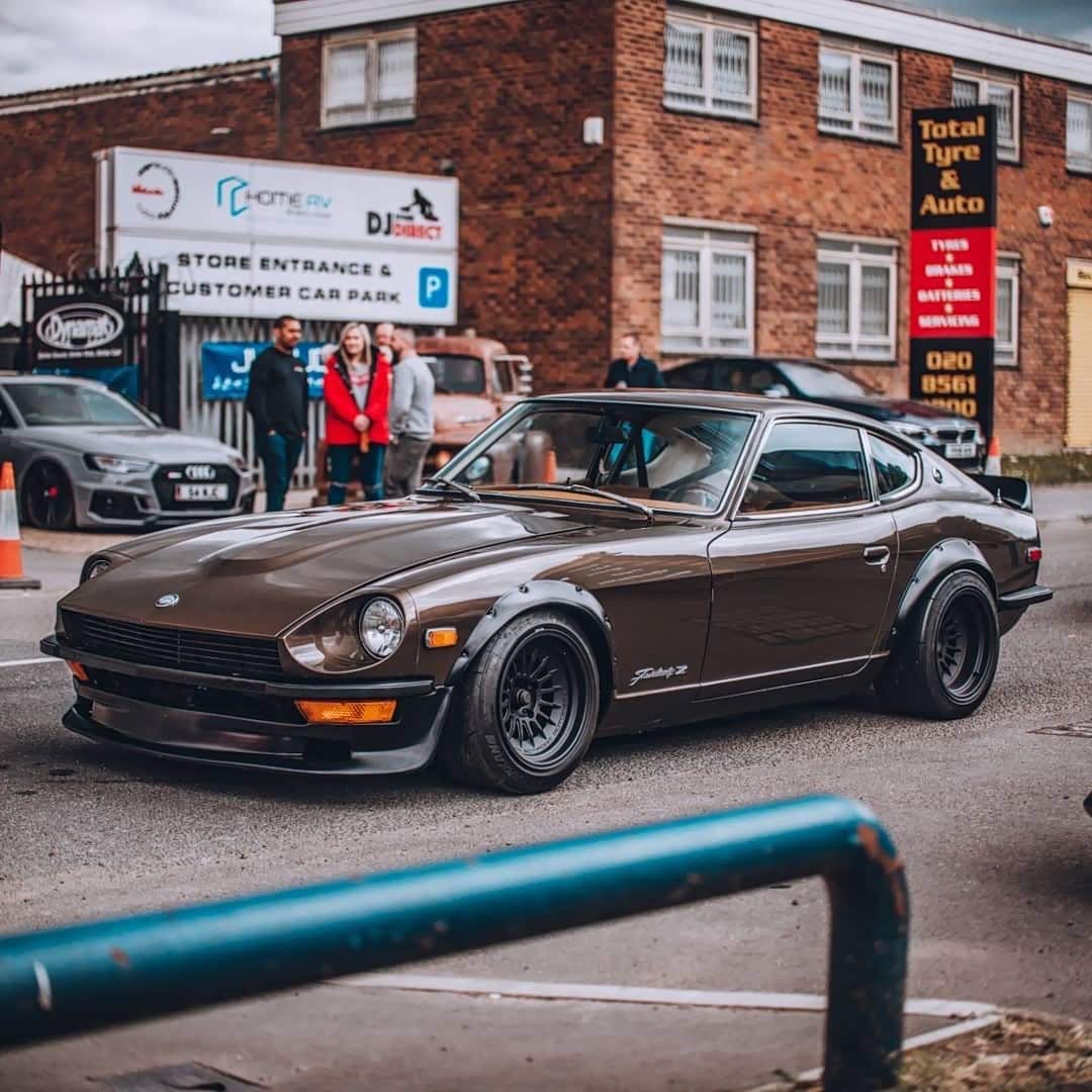 nissan 240z,国内根本就看不到.