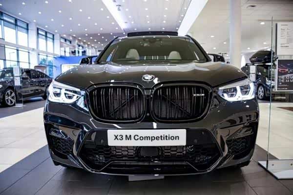 霸气十足的"黑武士"宝马x3m雷霆版