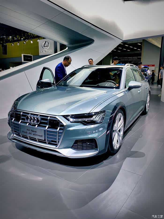 鳄鱼绿颜色的a6 allroad,目前全国应该断更的