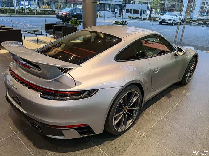 【图】提车了,gt银的911s_保时捷911论坛_汽车之家论坛