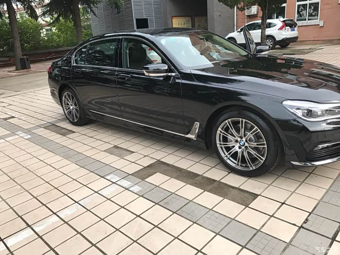 【图】730升级轮毂,考虑一下_宝马7系论坛_汽车之家论坛