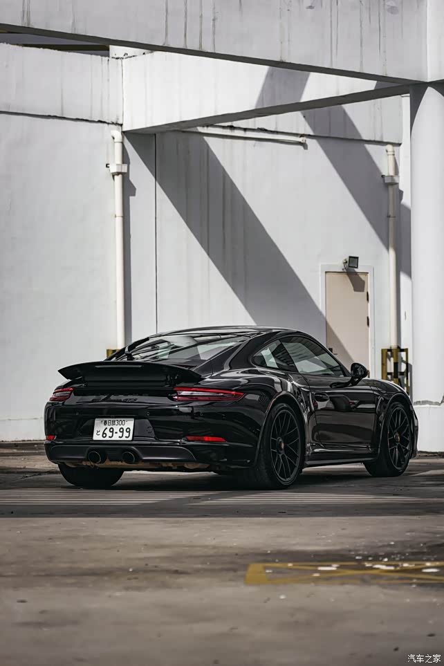 保时捷911gts黑武士图量惊人