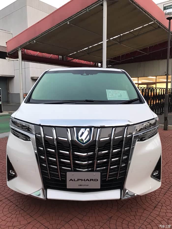 改款埃尔法实车