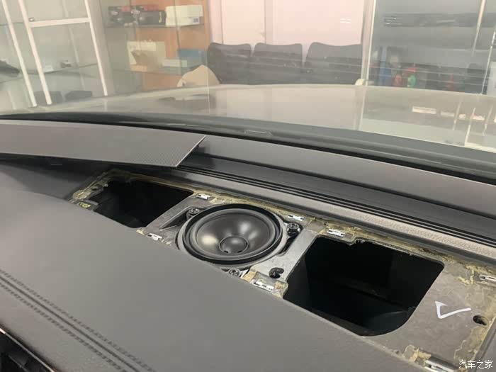辉昂改装原车丹拿音响16喇叭