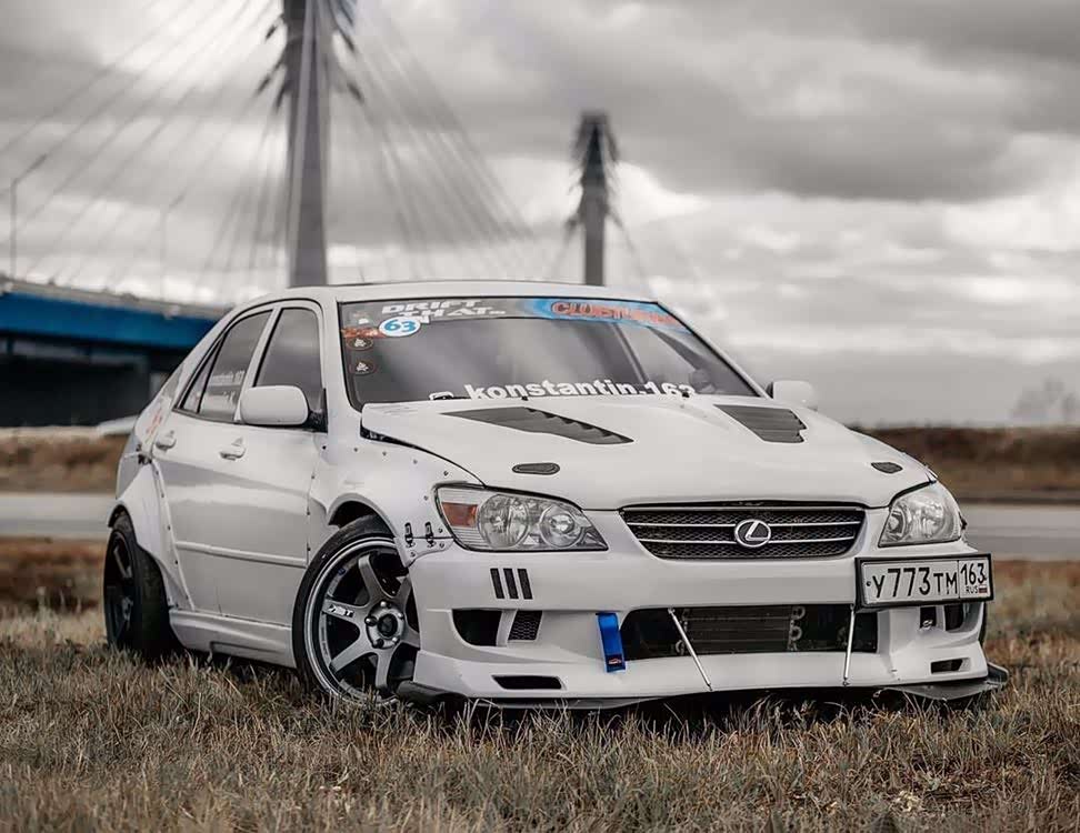 雷克萨斯 is200咬地鲨漂移车,经典耐看喜欢想要