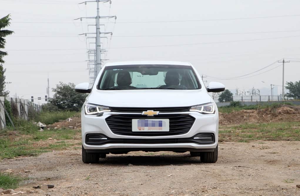 雪佛兰科鲁泽打造出了非常简洁耐看的视觉效果_科鲁兹论坛_汽车之家