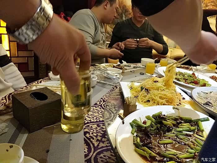 【大连cs75车友俱乐部708】休息日和兄弟们喝酒聊谈人生