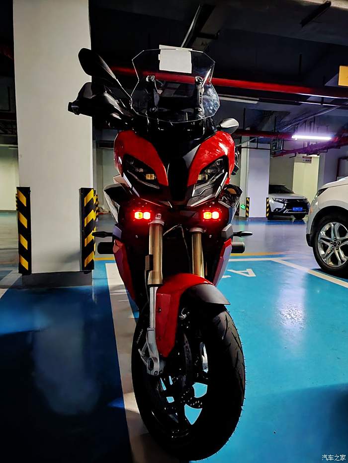 提车贴bmws1000xr2022款普版