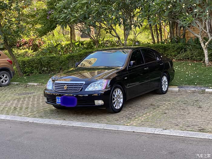 12代皇冠vip黑内整备之换车内按键灯