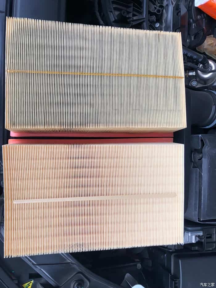 奥迪a318t自己动手更换发动机空气滤芯