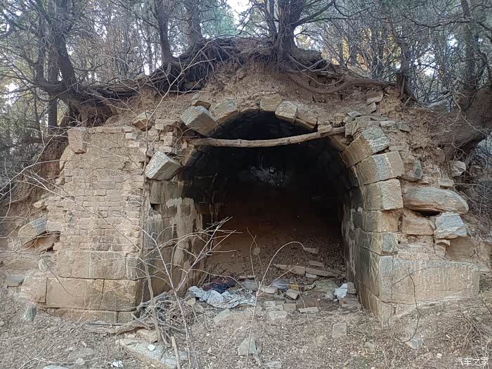 骑行五龙山探秘郭暧墓