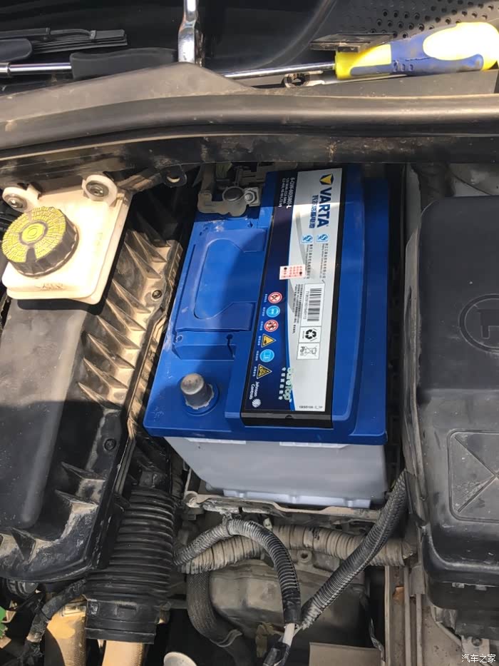 【图】4年的电瓶,今天挂了._c4世嘉论坛_汽车之家论坛