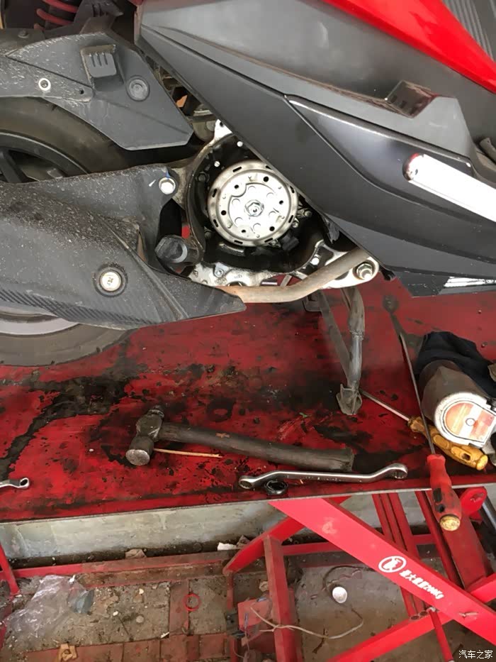 本田裂行油耗问题