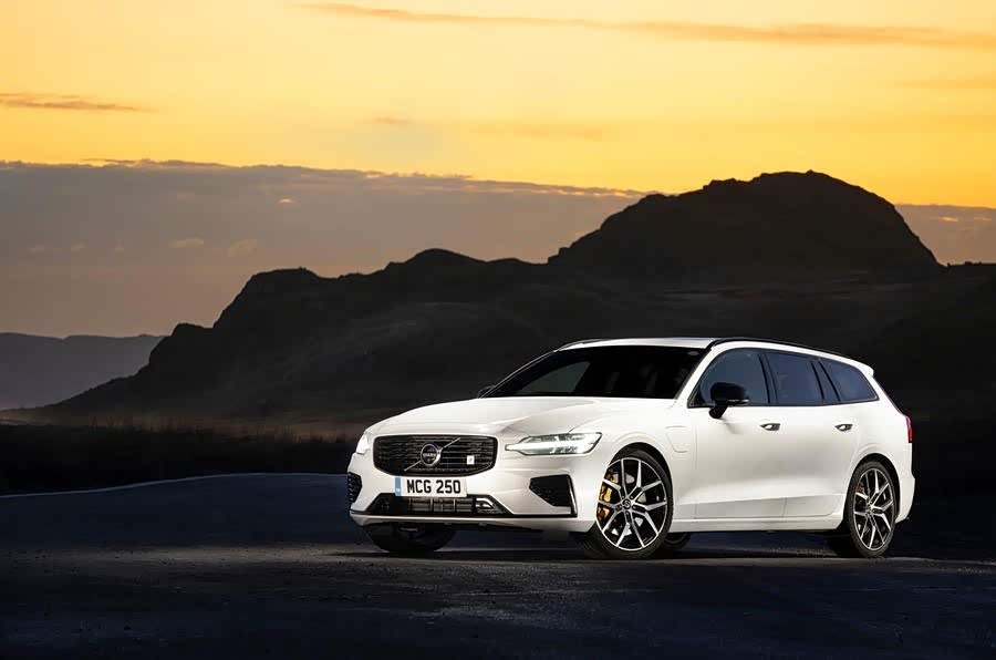 沃尔沃 v60 t8 twin engine 帅气十足.