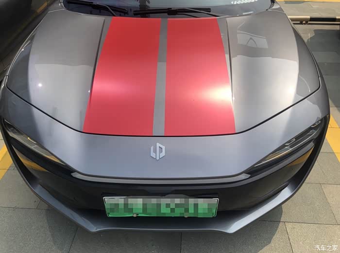 偶遇小改零跑s01,真的很帅