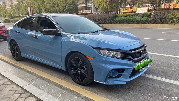 十代思域内外小改改色瓷器蓝