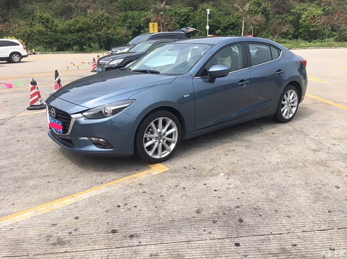 【图】蓝色小昂求图_马自达3 昂克赛拉论坛_汽车之家论坛