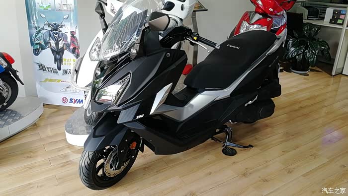 三阳巡弋cruisym300全国首批提车