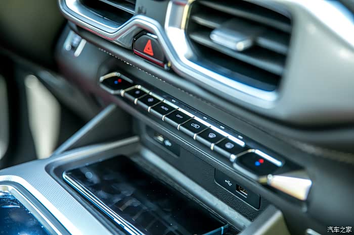 31106 | 回复: 98 豪越论坛 【新年迎好运】各方面都均衡,细细品味我