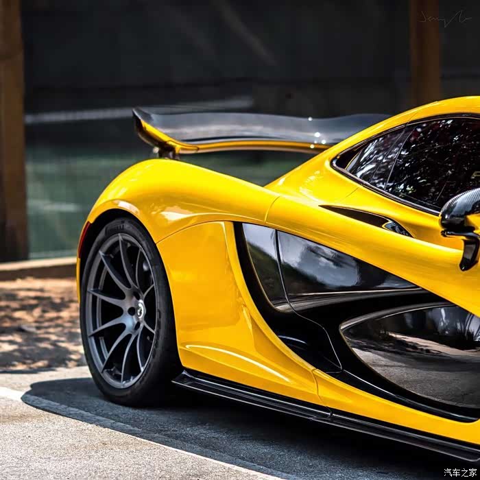 【图】ferrari f12 tdf & mclaren p1_法拉利sp3jc论坛_汽车之家论坛